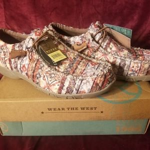 Roper Chillin Aztec Brown Women Size 10 New in Box